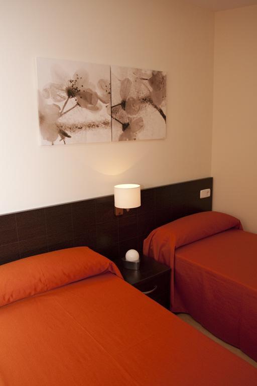 Hostal Granado Madrid Eksteriør bilde